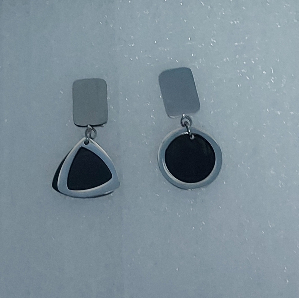 Ceramic Dangle Earrings, Rhodium Plated - Picture 8 of 11
